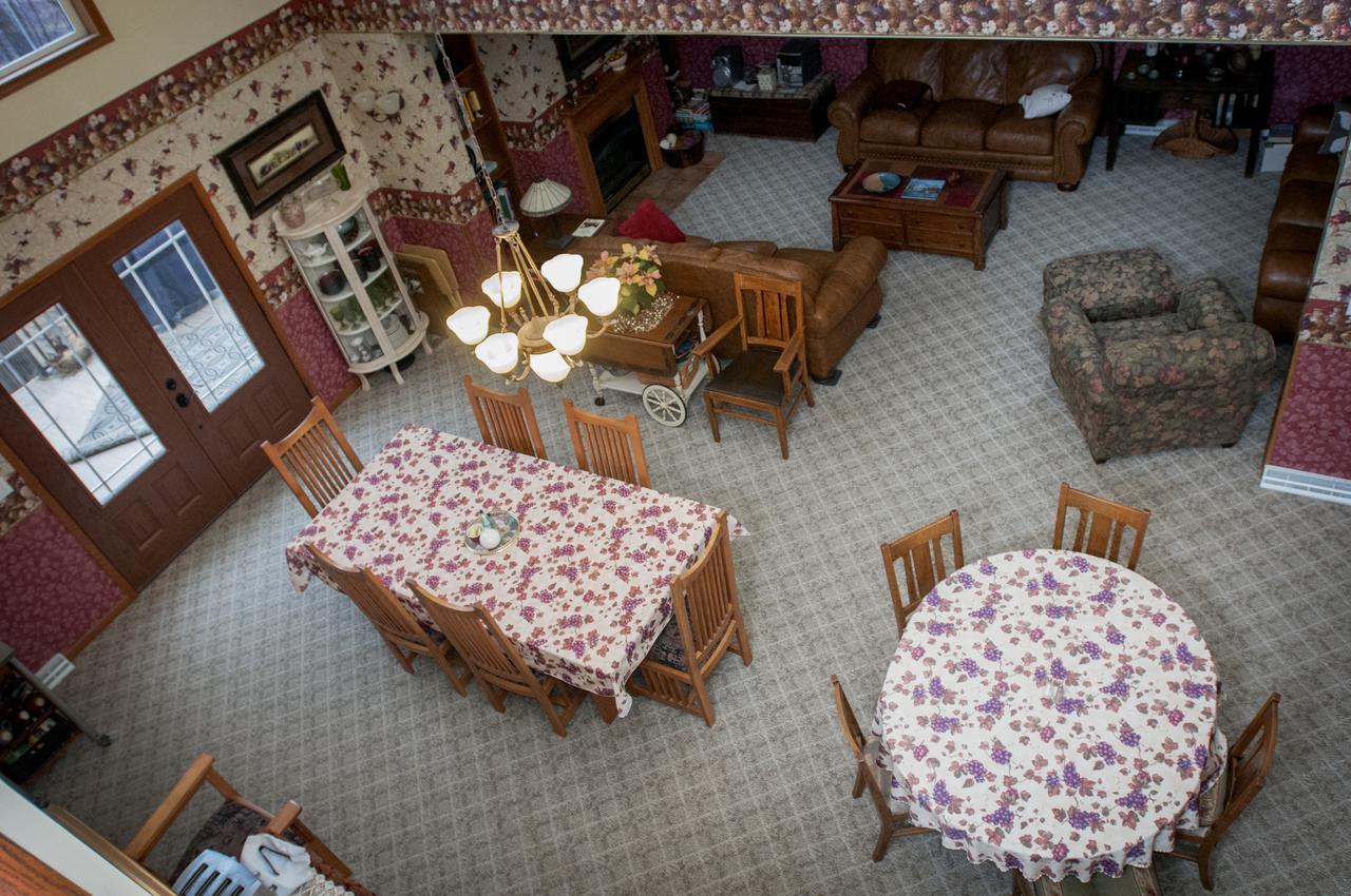 Locust Brook Lodge Butler Ngoại thất bức ảnh