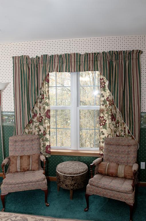 Locust Brook Lodge Butler Ngoại thất bức ảnh
